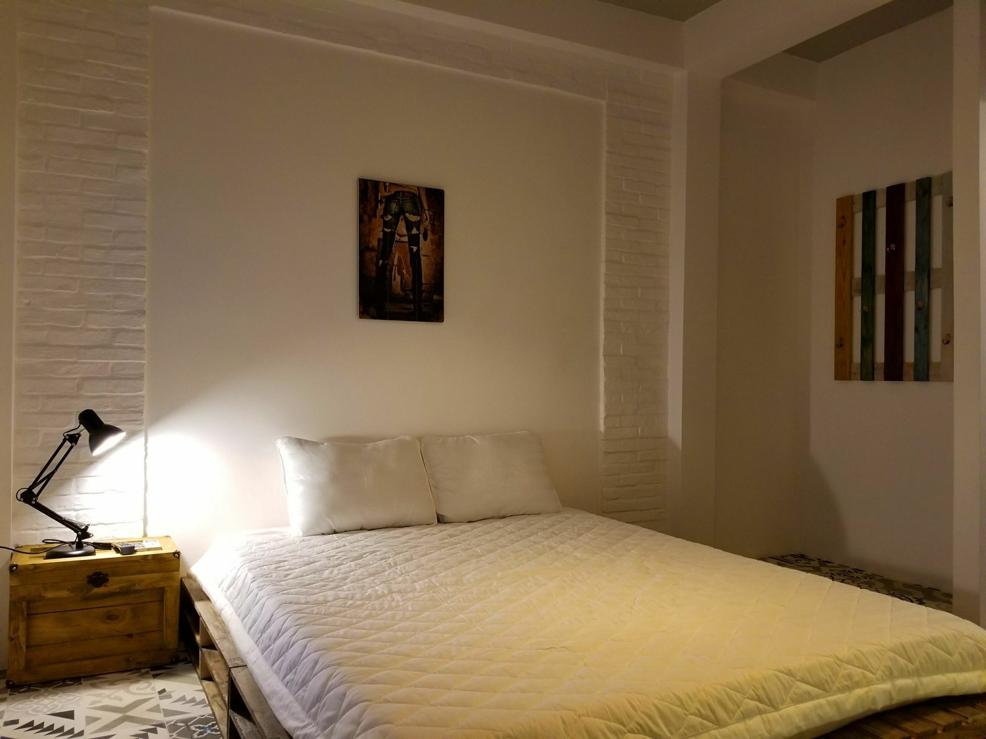 Timemark Travel Homestay & Hostel Хошимин Экстерьер фото