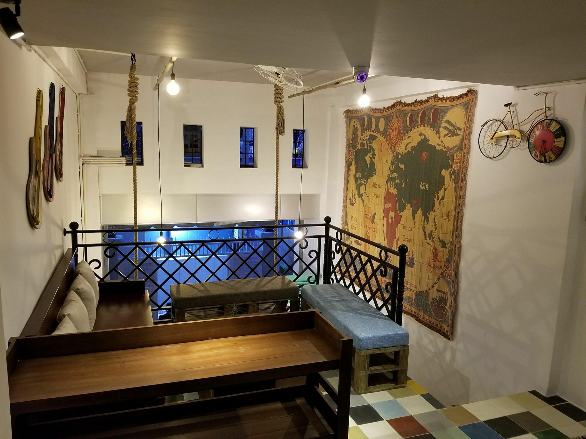 Timemark Travel Homestay & Hostel Хошимин Экстерьер фото