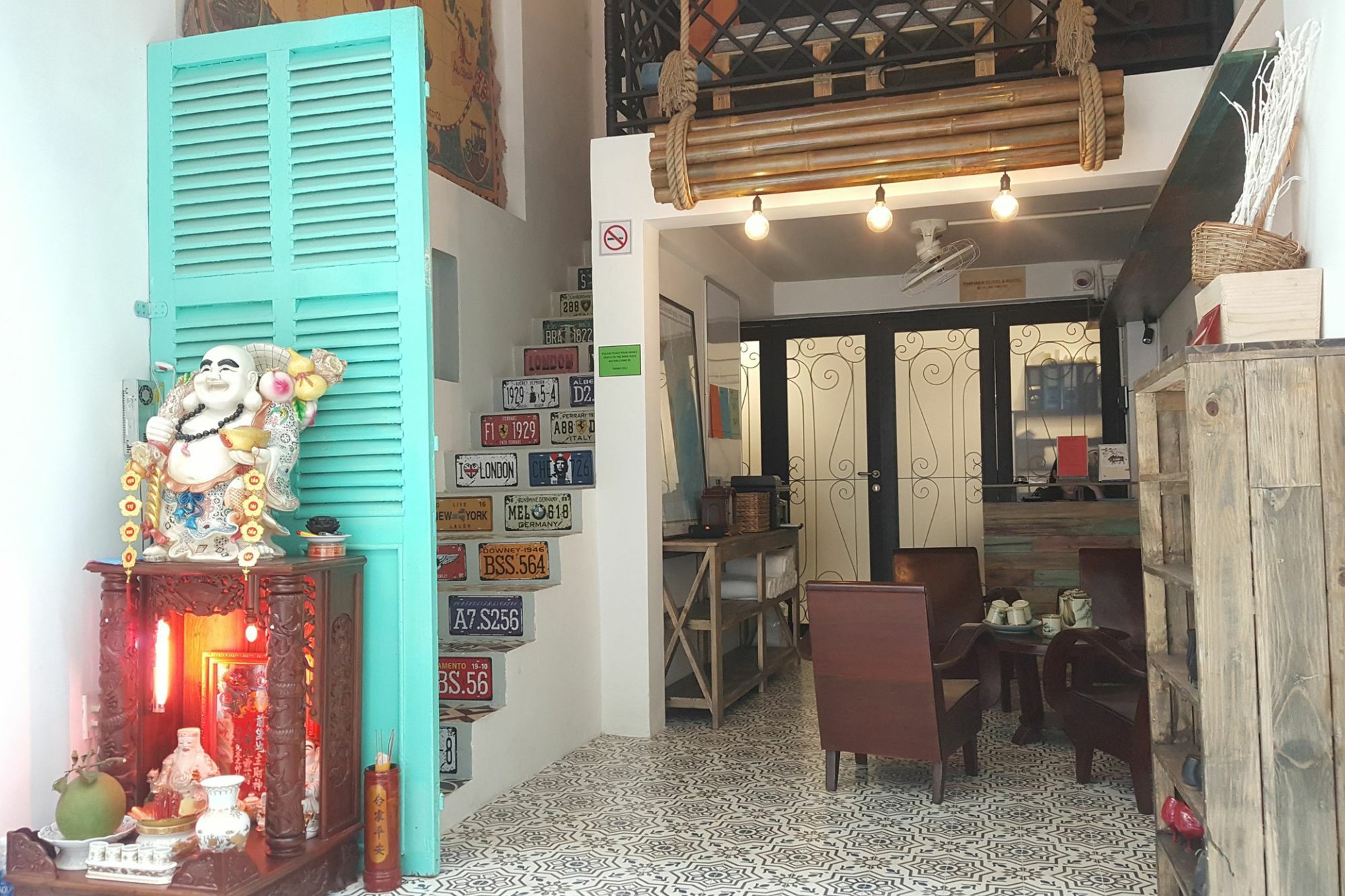 Timemark Travel Homestay & Hostel Хошимин Экстерьер фото